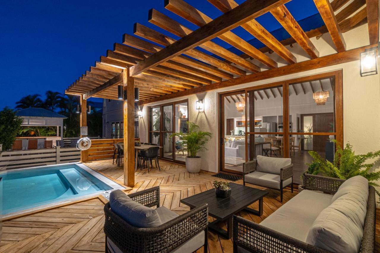 Conch Shell Cottage And The Poolclub At Mahogany Bay! San Pedro  Exterior foto